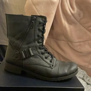 guess combat boots